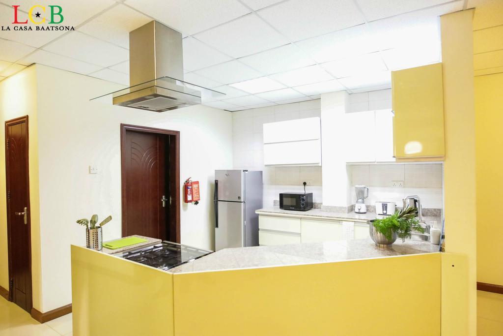 La Casa Baatsona Apts Sakumono Exteriör bild